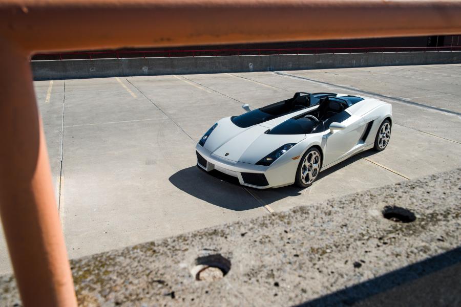  Lamborghini Concept S 2005 года  (фото 4 из 46)